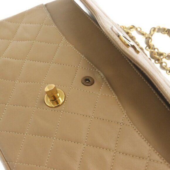 Authentic CHANEL CC Paris Limited Double Flap Bag Lambskin Matelasse Chain Beige - Picture 6 of 8